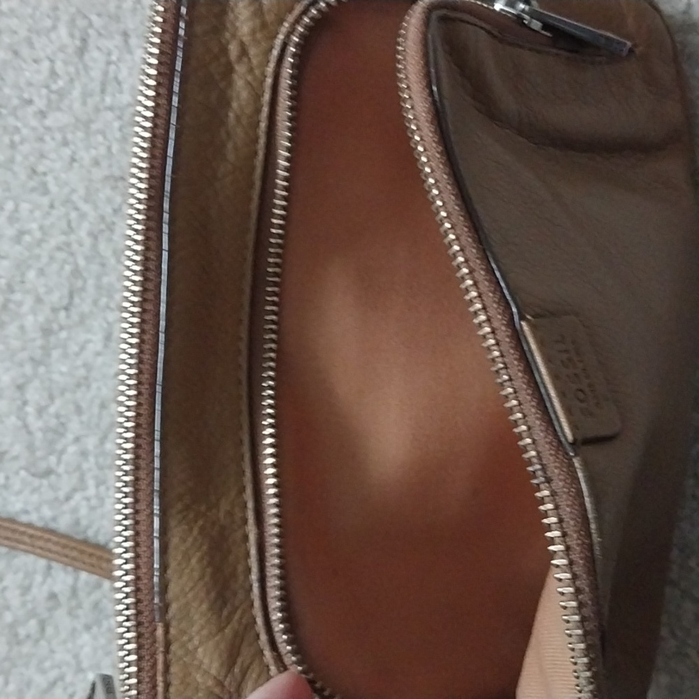 Fossil Small Over The Shoulder Fossil Purse - image 3